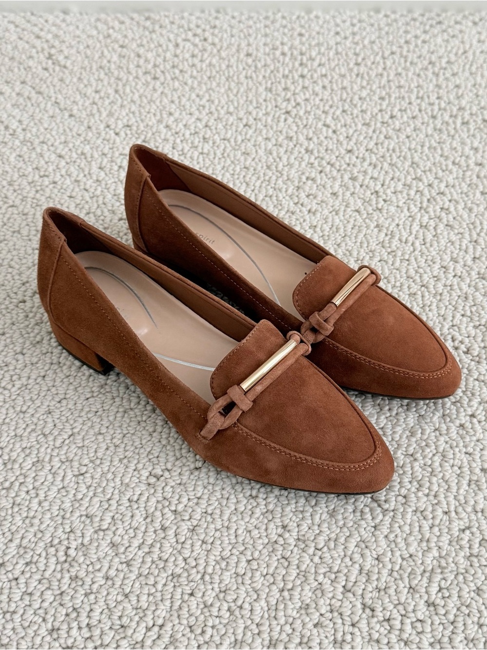 NWOT Easy Spirit Suede Carlina Flats
